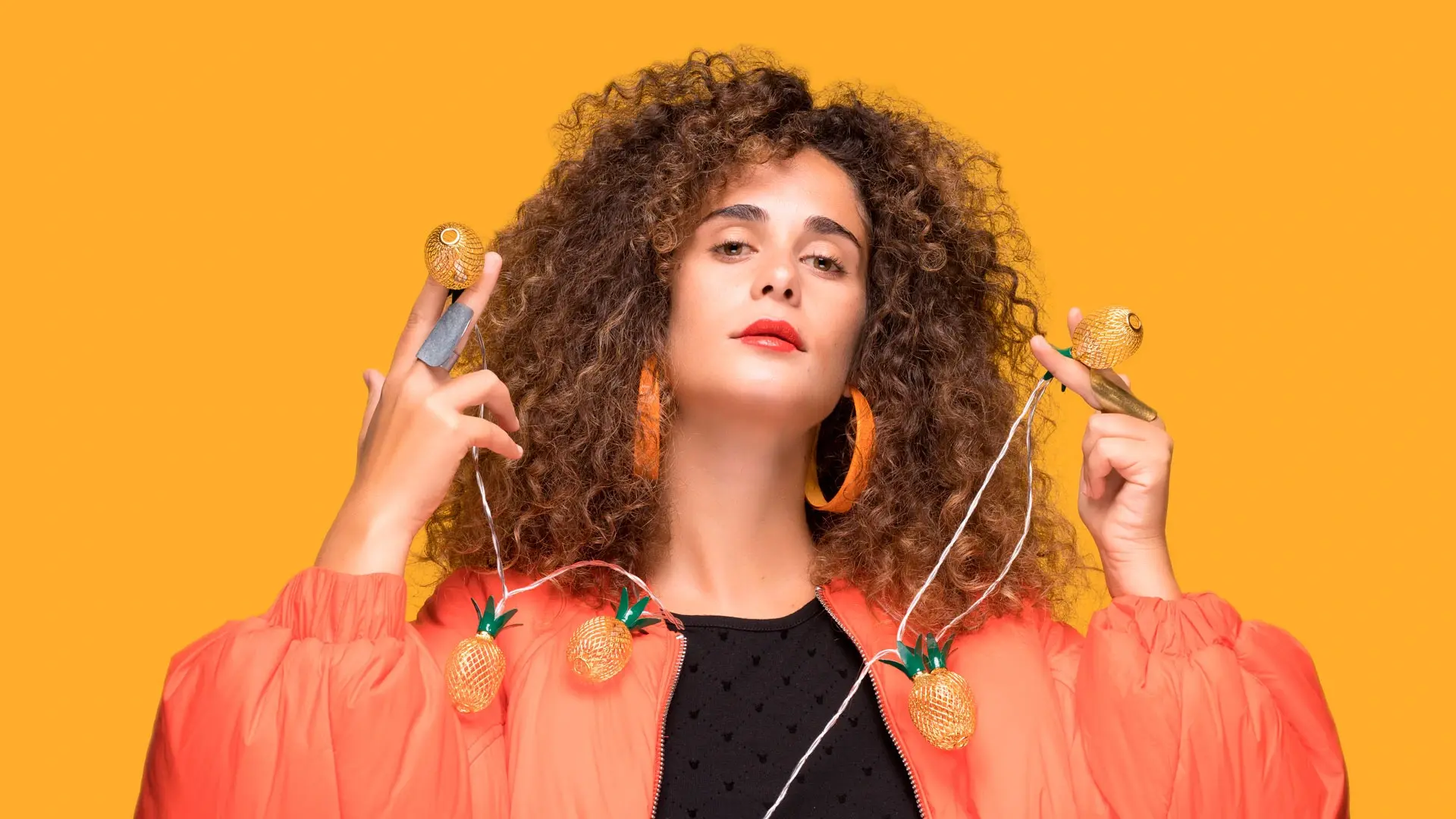 Photographie d'une chanteuse en studio à Rennes